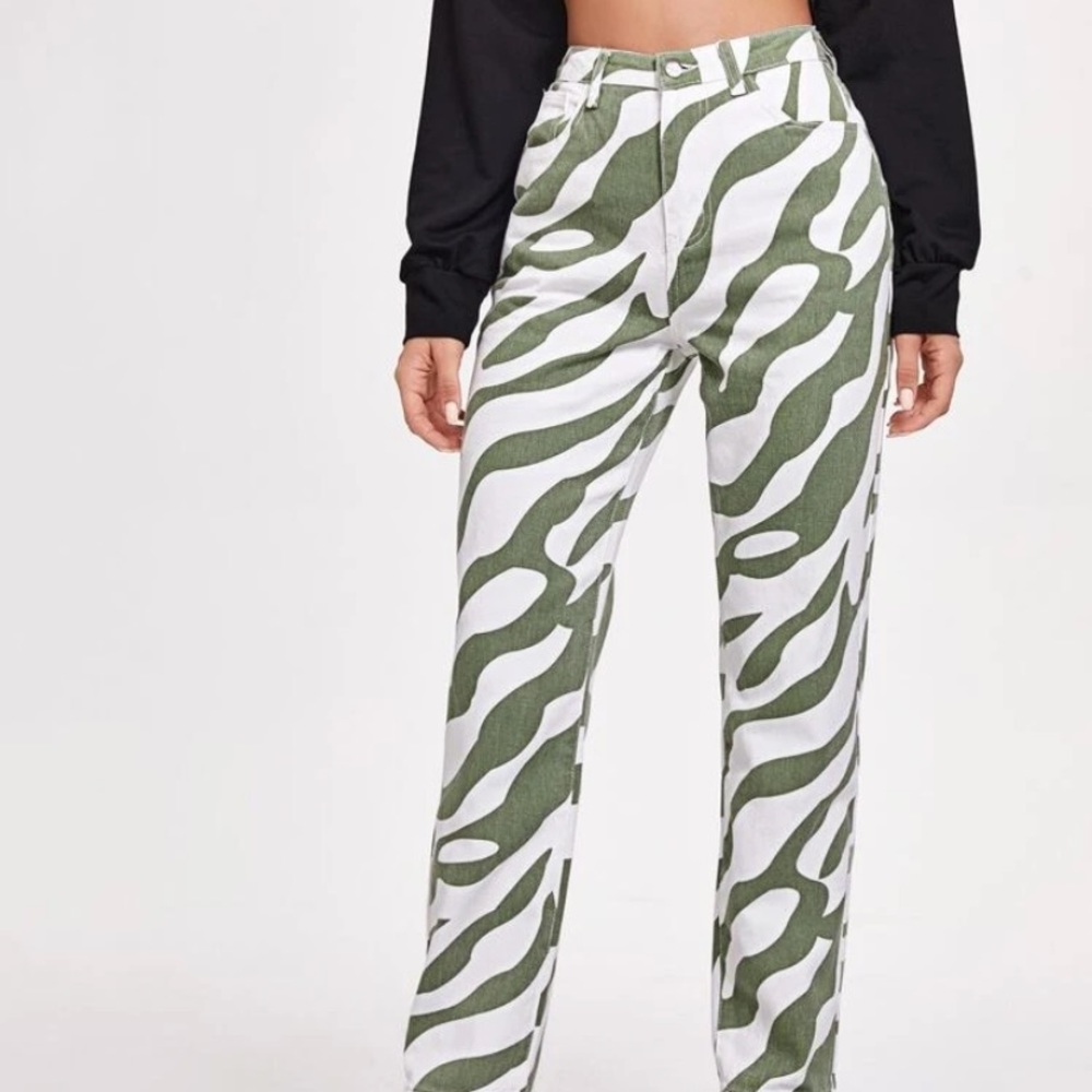 Really cute trendy sage green zebra pants